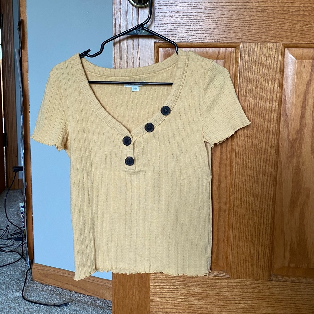 American Eagle T-Shirt